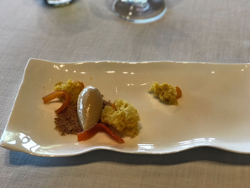 A Refined & Unexpected Gastronomic Jewel in La Coruña