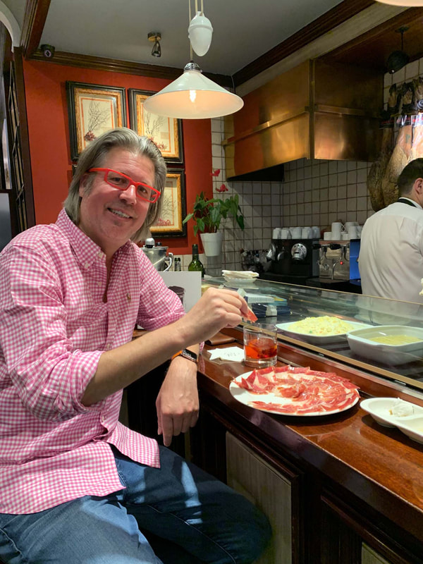 A "REPORTAJE" OF MADRID'S BARRIO DE IBIZA